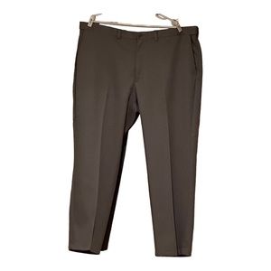 Haggar Men’s Grey Dress Pants, 44 x 30, Hidden Expandable Waistband, Flat Front